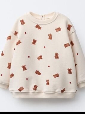 Zara Teddy Bear Print Sweatshirt in vanilla. Size 12-16